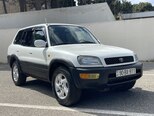 Toyota RAV4-8