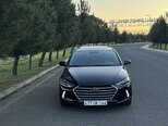 Hyundai Elantra-1