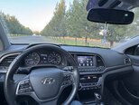 Hyundai Elantra-7