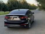 Hyundai Elantra-3