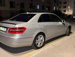 Mercedes E 220-2