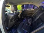 Mercedes E 220-11