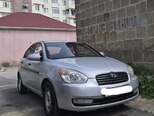 Hyundai Accent-2
