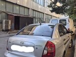 Hyundai Accent-8