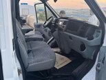Ford Transit-14