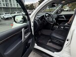 Toyota Land Cruiser-5