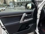 Toyota Land Cruiser-6