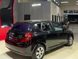 Kia Ceed-7