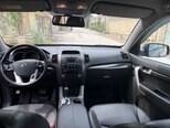 Kia Sorento-12