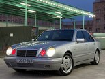 Mercedes E 240-1