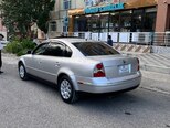 Volkswagen Passat-8