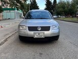 Volkswagen Passat-1