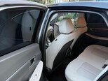 Hyundai Sonata-12