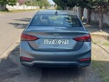 Hyundai Accent-3