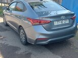 Hyundai Accent-4
