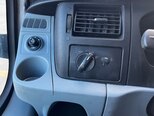 Ford Transit-16