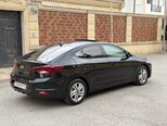 Hyundai Elantra-7