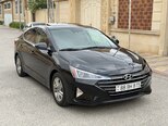 Hyundai Elantra-4