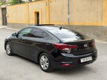 Hyundai Elantra-6