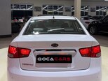 Kia Cerato-12