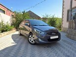 Hyundai Accent-1