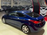 Hyundai Elantra-10