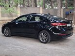 Hyundai Elantra-4