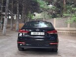 Hyundai Elantra-6