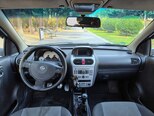 Opel Corsa-13