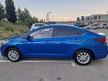 Hyundai Accent-14