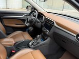 MG ZS-12