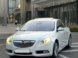 Opel Insignia OPC-8