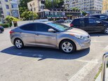 Hyundai Elantra-8