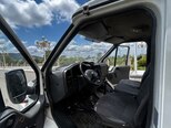 Ford Transit-8