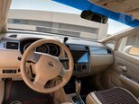 Nissan Tiida-11