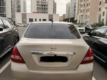 Nissan Tiida-9