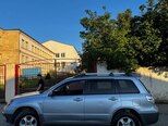Mitsubishi Outlander-4