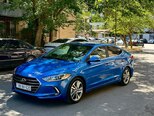 Hyundai Elantra-3