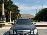 Mercedes E 320 4MATIC-1