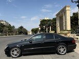 Mercedes E 320 4MATIC-3