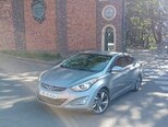 Hyundai Elantra-3