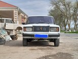 LADA (VAZ) 2107-2