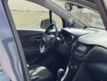 Chevrolet Trax-12