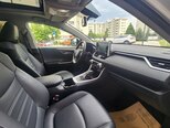 Toyota RAV4-8
