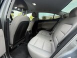 Hyundai Elantra-6