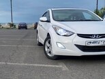 Hyundai Elantra-2