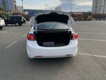 Hyundai Elantra-12