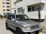 Mitsubishi Pajero io-7