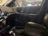Chevrolet Cruze-12