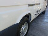 Ford Transit-12